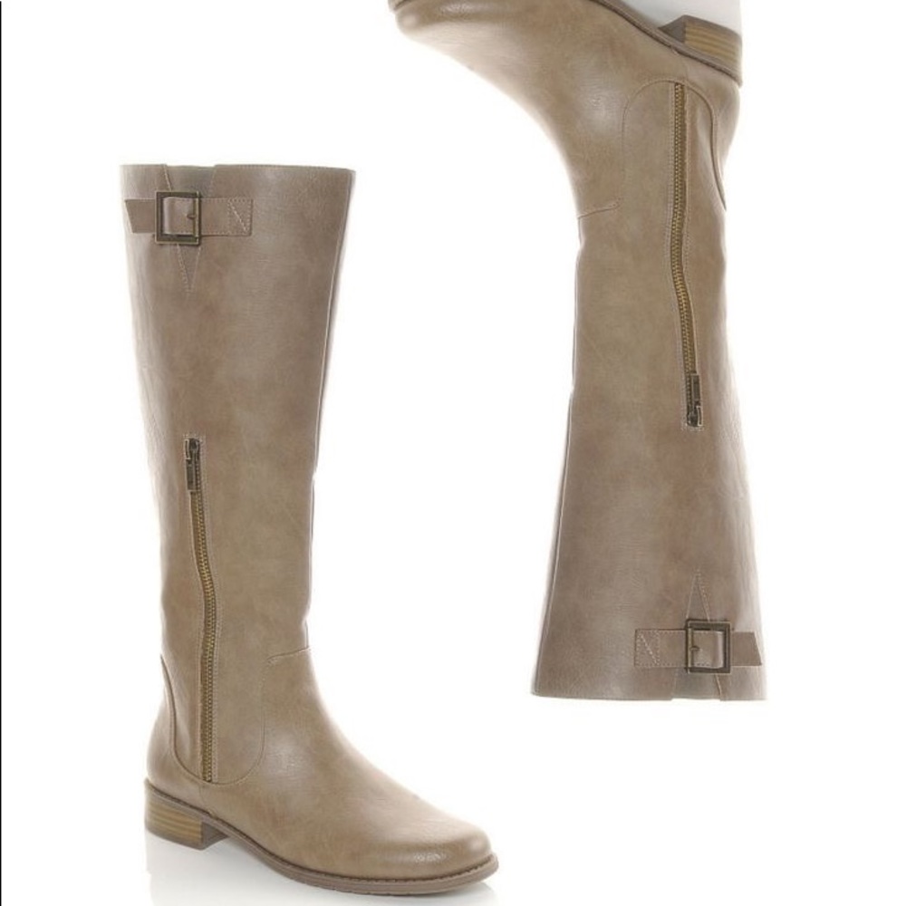Unlisted Spare me boots size 8